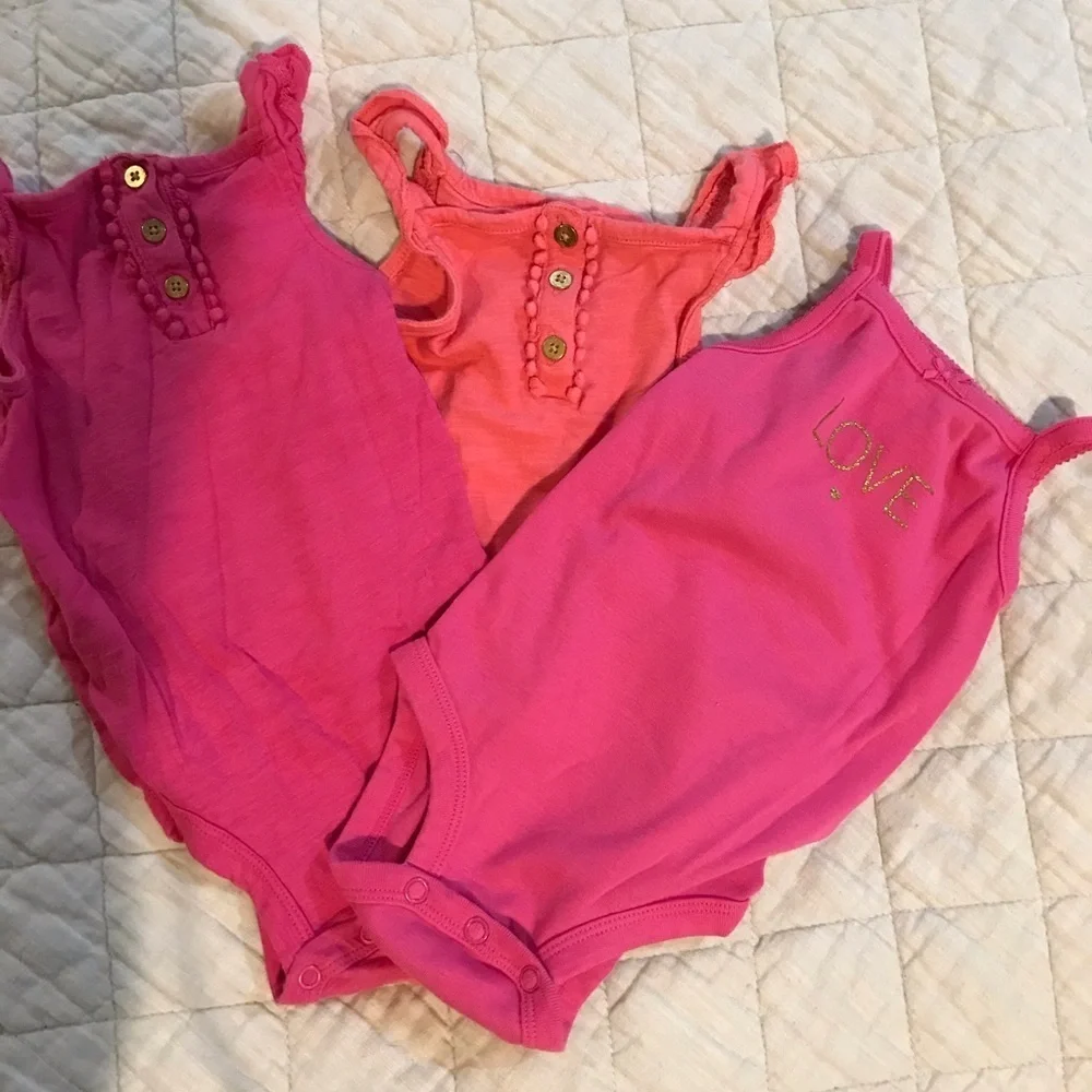 🍭Bundle of 3 Sleeveless Rompers